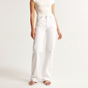 A&F curve love The 90s Relaxed Jeans High Rise in white